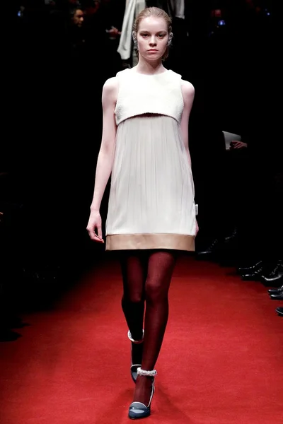 Look 37